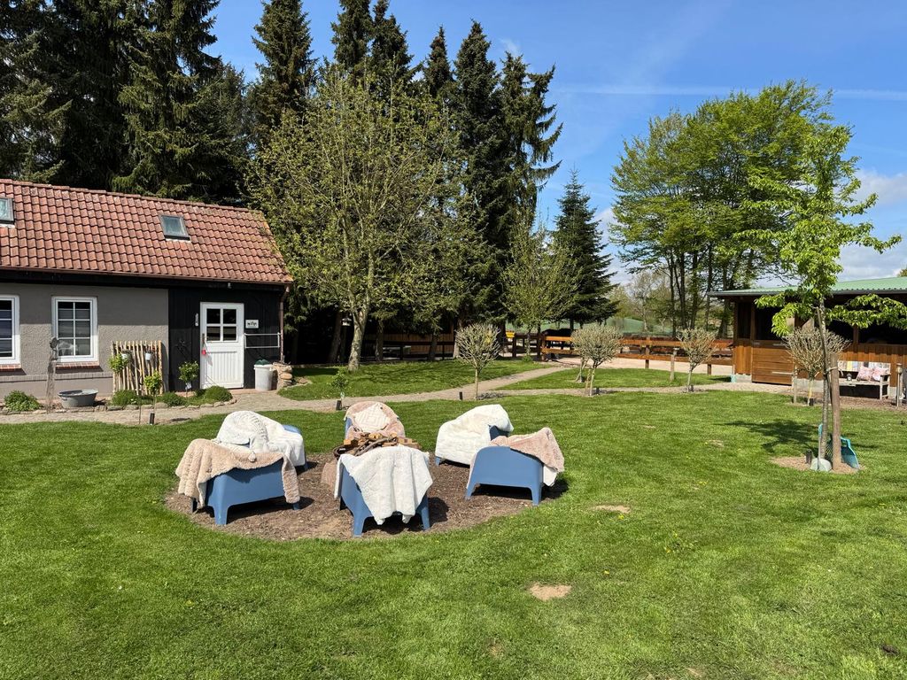 Ruhige Plaetze im Naturtrail des Seminarhauses Albersdorf